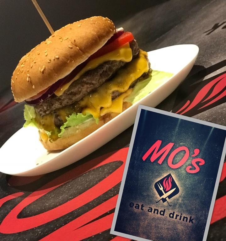 MO's Eat And Drink